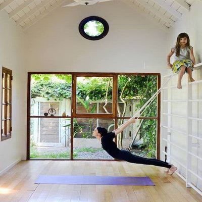 Clara Correa Iyengar Yoga